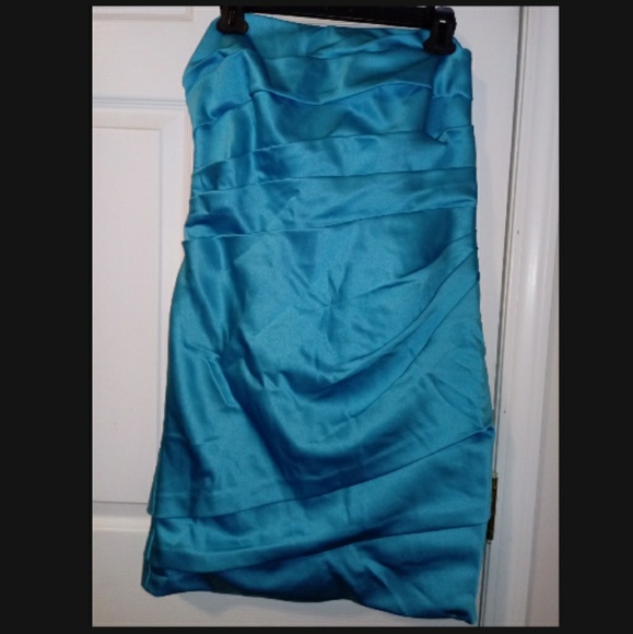 🌿DONATED🌿David's Bridal strapless dress - Picture 2 of 6